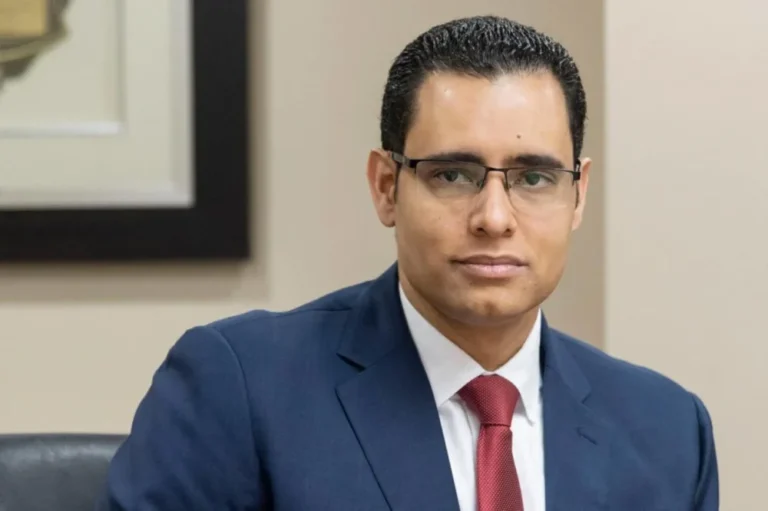 Juan Ariel Jiménez Comparte Claves para el Desarrollo Personal y Profesional en el 2025