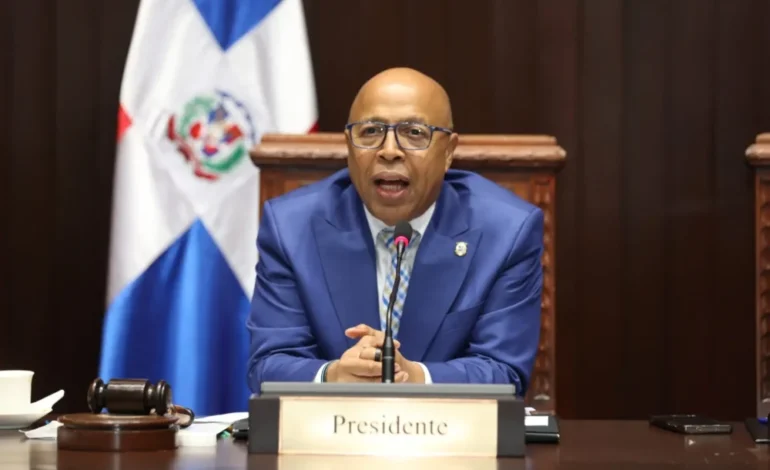Alfredo Pacheco recibe sólido respaldo de diputados del PRM en su aspiración a la Secretaría General del partido