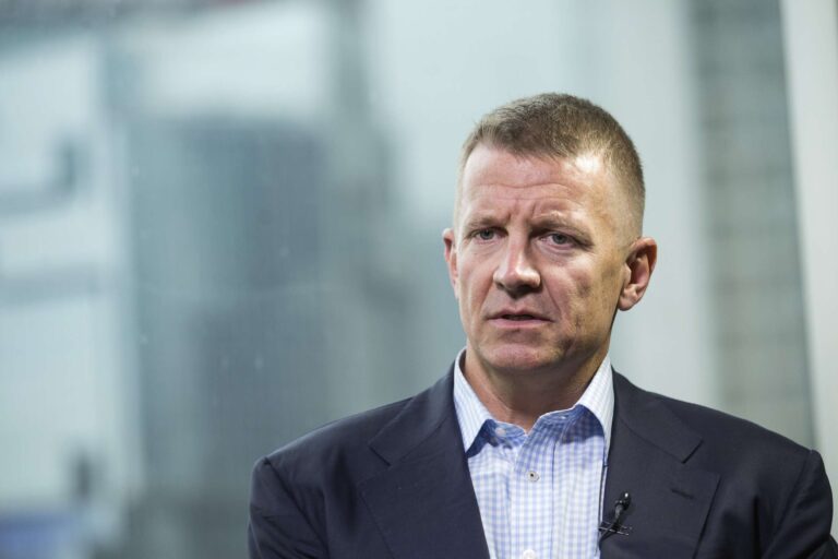 Erik Prince acuerda contrato de 10 años con Haití para combatir pandillas y gestionar recaudación de impuestos