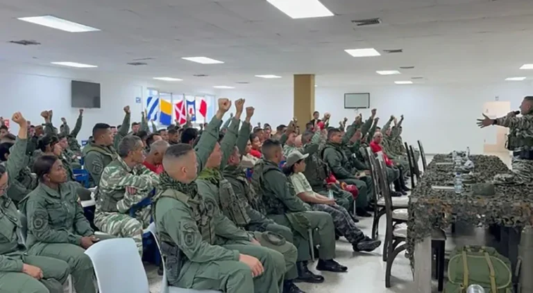 Venezuela responde a señalamientos de EEUU sobre el “Cartel de los Soles” y despliegue militar en el Caribe