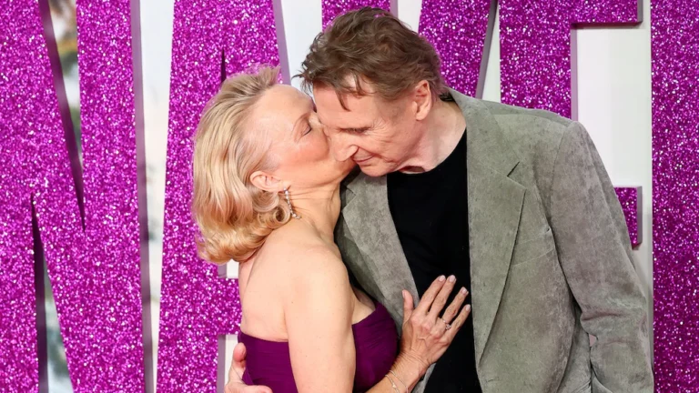 Pamela Anderson y Liam Neeson reavivan rumores de romance tras su aparición en Nueva York
