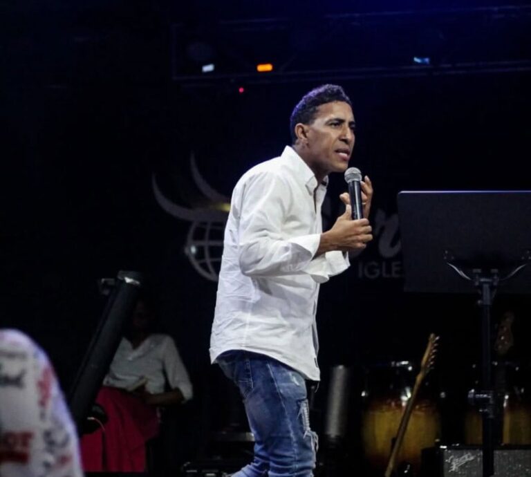 Indignación en Los Alcarrizos: pastor usaba la iglesia para abusar de menores