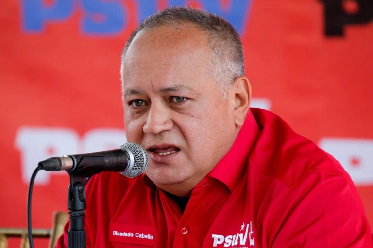 Diosdado Cabello arremete contra María Corina Machado