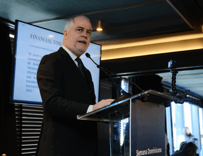 El superintendente de Bancos destaca a República Dominicana como motor financiero en Madrid