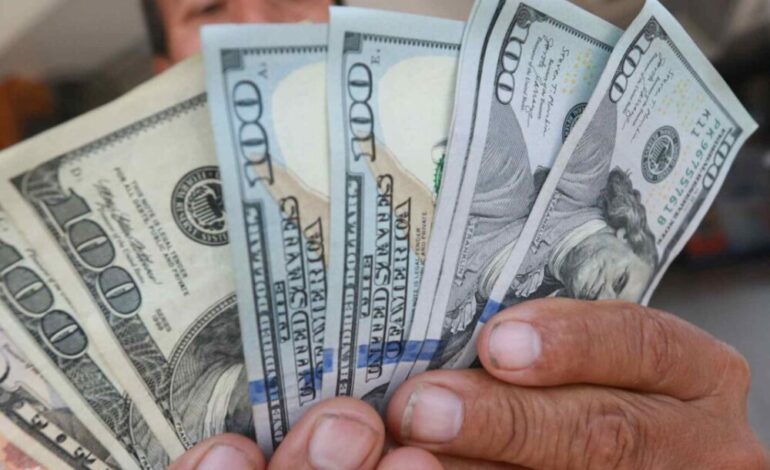 Dólar sube a RD$64.31 en el mercado oficial dominicano