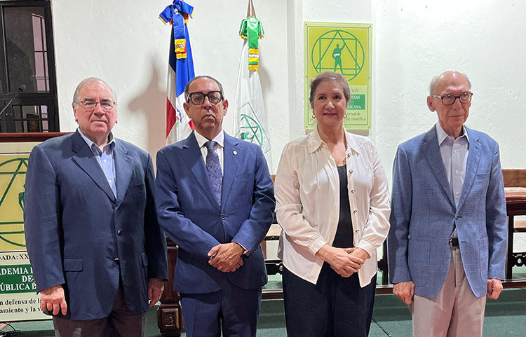 Doctora Irene Pérez Guerra presenta libro índice del Boletín del Museo del Hombre Dominicano