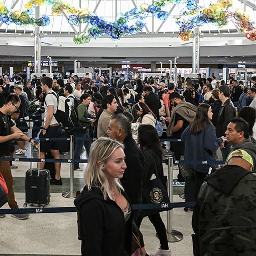 EE. UU. enfrenta posible caos aéreo si no se reabre el gobierno antes de Thanksgiving