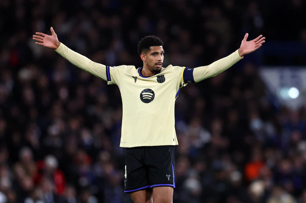 FC Barcelona respalda a Ronald Araujo tras solicitar pausa indefinida por motivos de salud mental