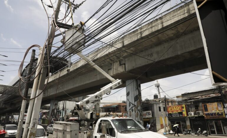 Edeeste ejecutará trabajos eléctricos en Santo Domingo Norte para mejorar calidad del servicio este martes