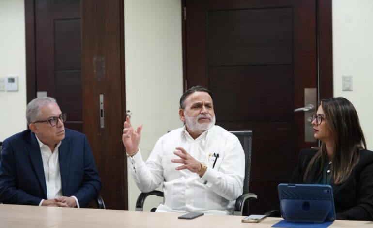 Aduanas revela más de RD$15 mil millones recuperados en lucha contra el comercio ilícito