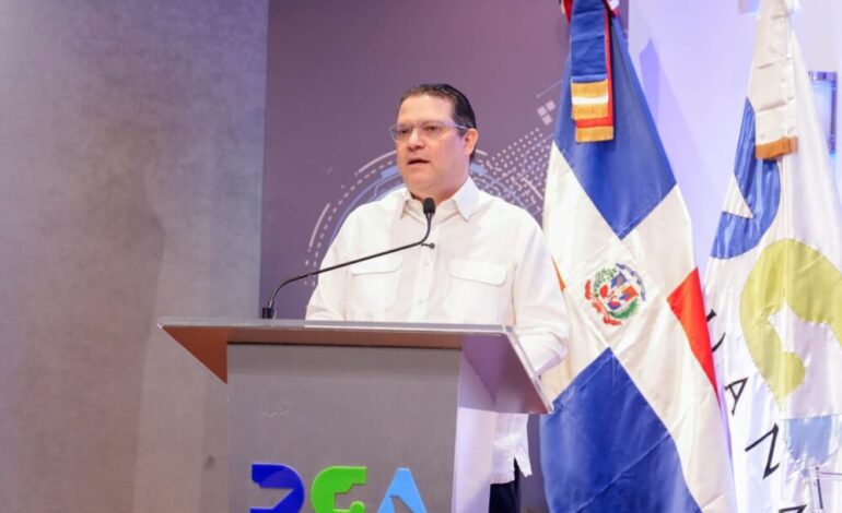 Aduanas presenta avances que fortalecen el sector zonas francas