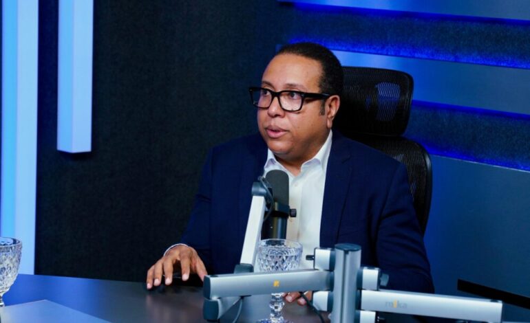 Experto advierte que una intervención de EE. UU. en Venezuela desataría una “desestabilización bíblica” en la región