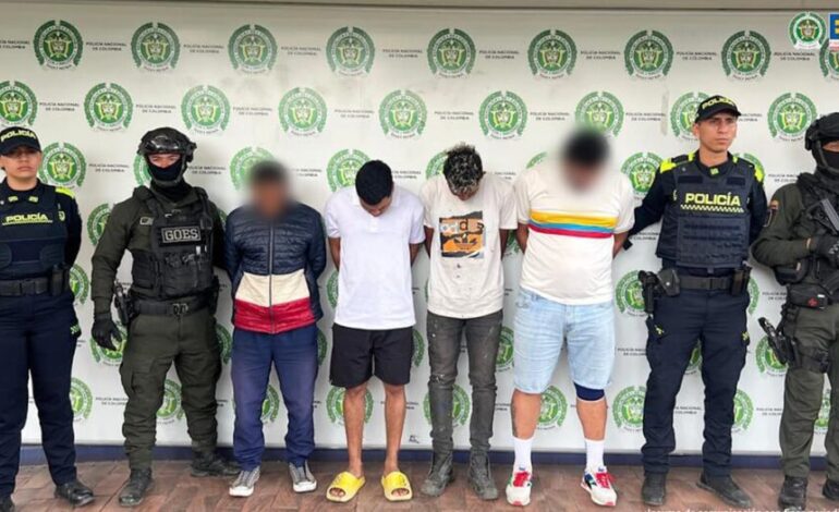 Colombia desmantela red que vendía identidades a dominicanos prófugos para obtener pasaportes