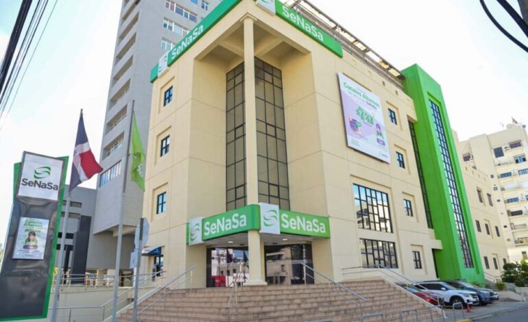 Aplazan coerción contra Santiago Hazim y acusados en caso Senasa