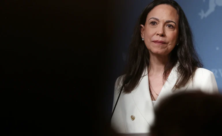 María Corina Machado afirma que la salida de Maduro es “inevitable”