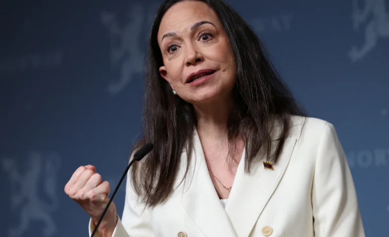 María Corina Machado sufre fractura vertebral tras su salida de Venezuela