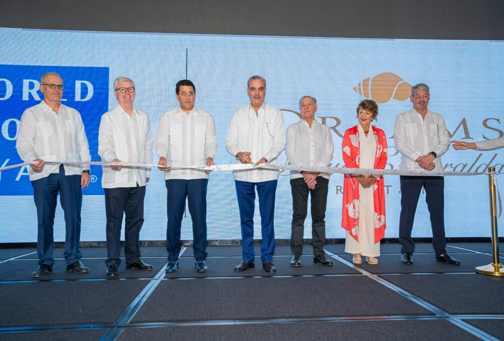 Abinader inaugura dos hoteles Hyatt que impulsan a Miches como nuevo polo turístico