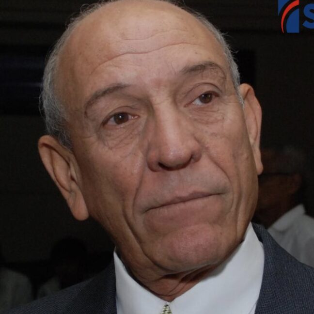 Orden judicial obliga a Clínica Abreu a entregar historial de Calderón