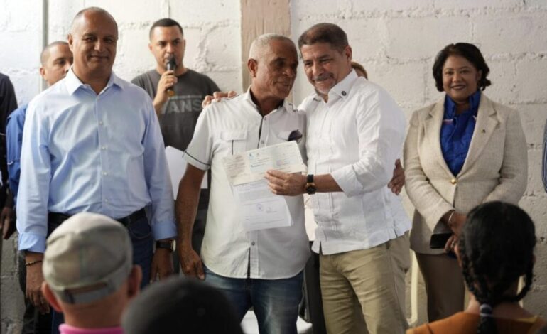Presidente Abinader dispone compensación millonaria para rescatar el campo tras tormenta Melissa