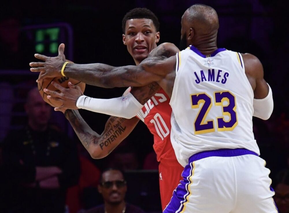 Rockets cierran su gira con victoria dominante sobre los Lakers en Navidad