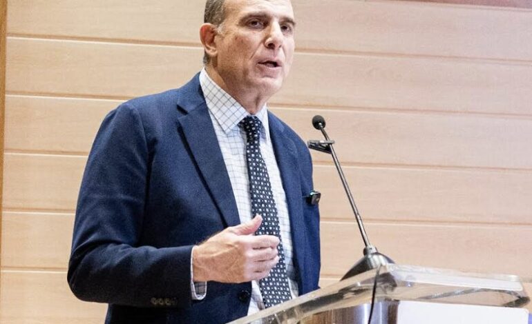 Expertos plantean claves para acelerar el desarrollo económico desde el Cibao