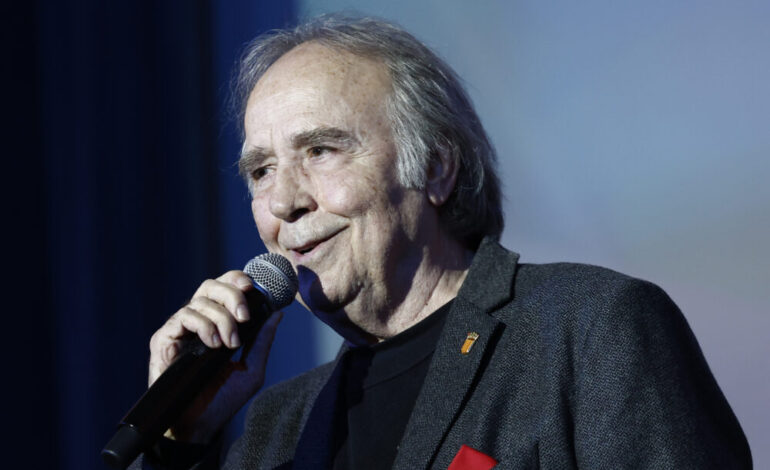Joan Manuel Serrat emociona en la FIL de Guadalajara: “Me gustaría morir entre canciones”