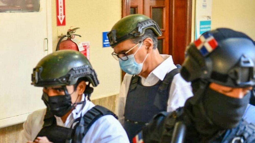 El tribunal decidirá este domingo si siete imputados enfrentarán 18 meses de prisión