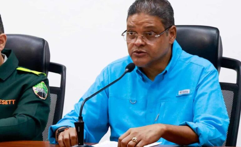 COE amplía alertas a nueve provincias por lluvias asociadas a vaguada este fin de año