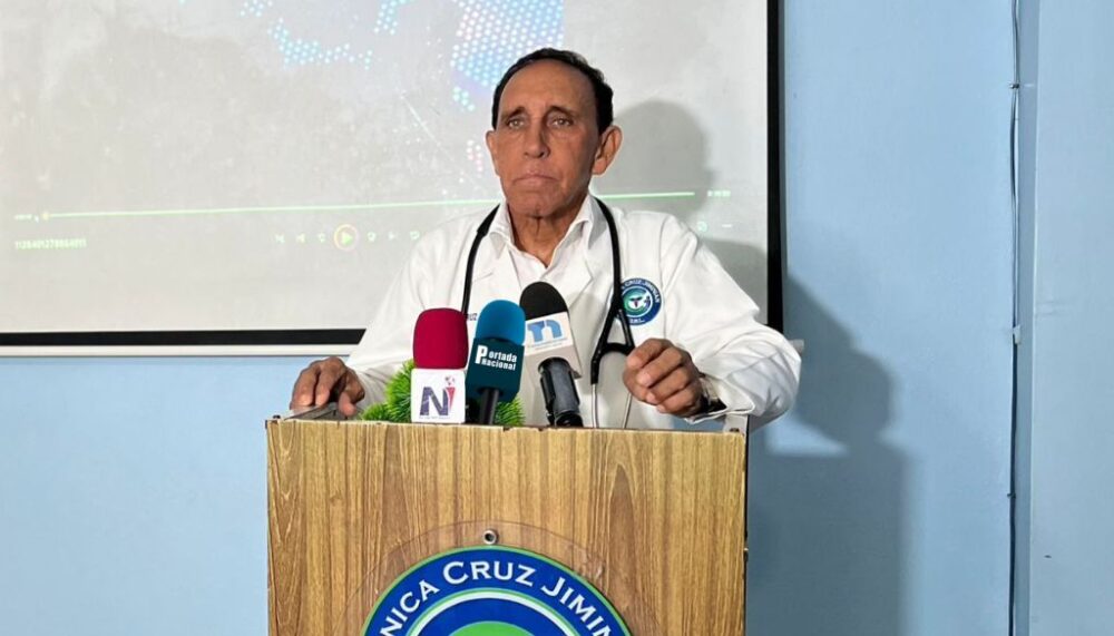 El “Ángel del Pueblo” bajo cuestionamientos: Cruz Jiminián rechaza vínculos con Senasa