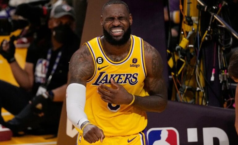 LeBron James no enfrentó a Boston Celtics por molestias físicas