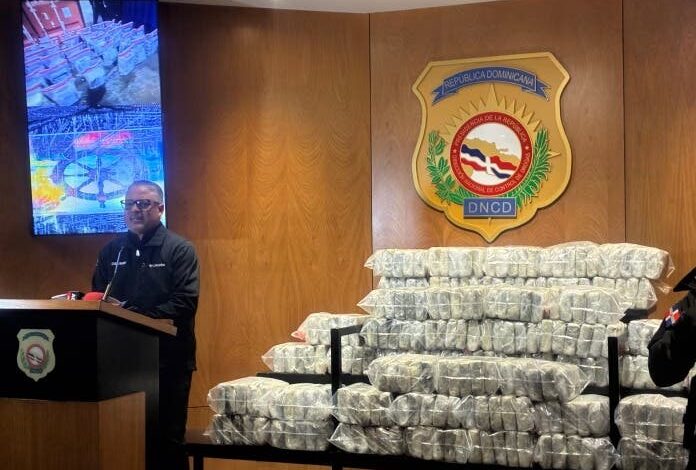 Golpe letal al narcotráfico: incautan 251 paquetes de cocaína en el Puerto de Haina