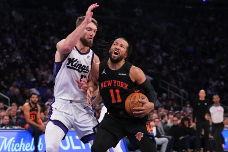 Brunson manda en Nueva York y los Knicks hunden a Sacramento