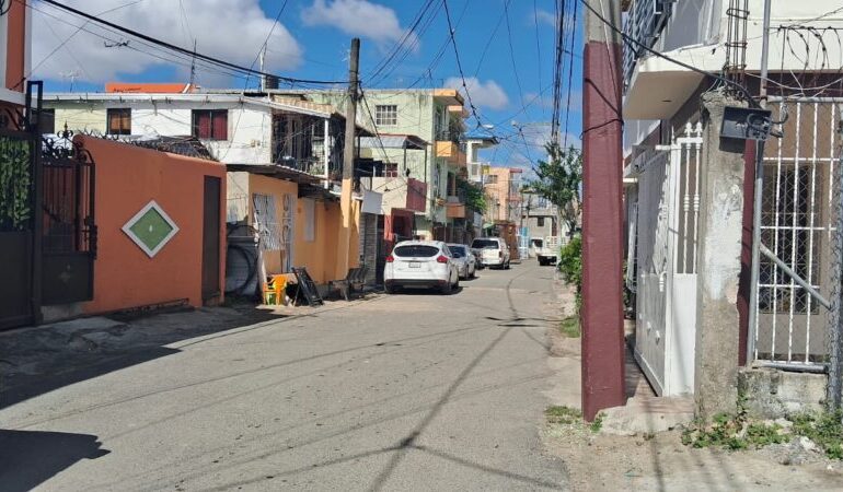 Residentes de Canaán denuncian grave escasez de agua potable en Cancino Afuera