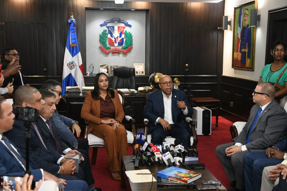 Pacheco asegura próxima legislatura será clave para reforma al Código de Trabajo