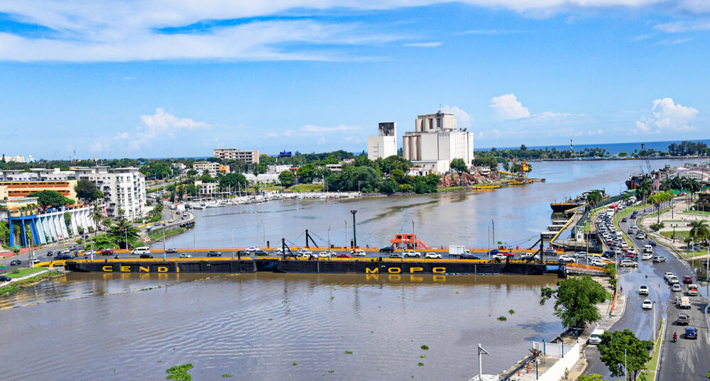 Puente Flotante será cerrado este sábado por paso de embarcaciones