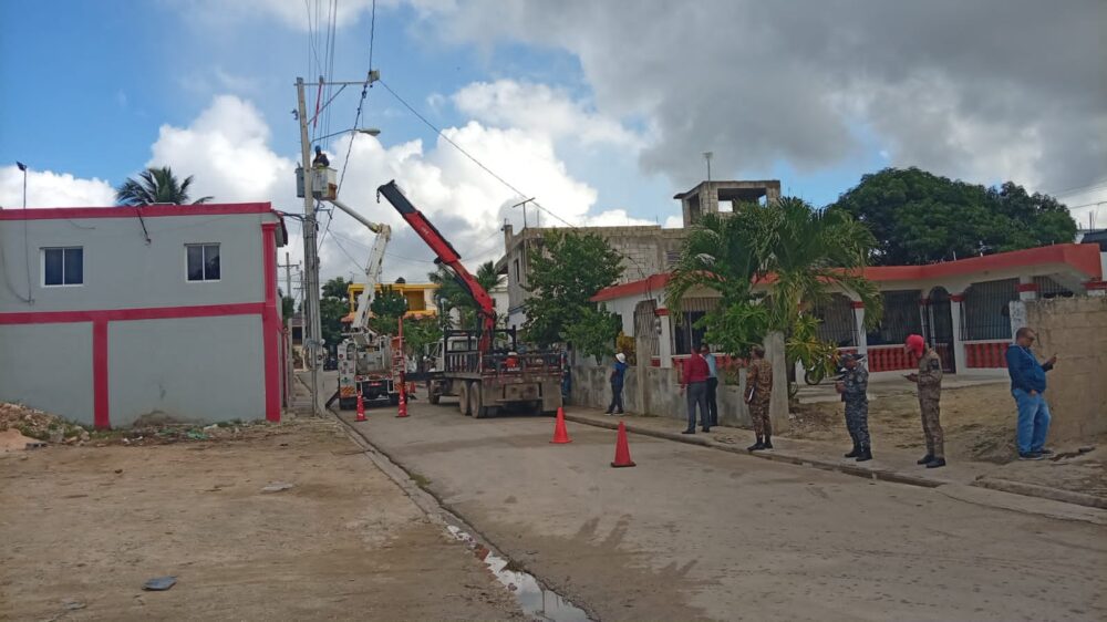 EDEESTE desmantela fraude eléctrico millonario en procesadora de carnes en Higüey