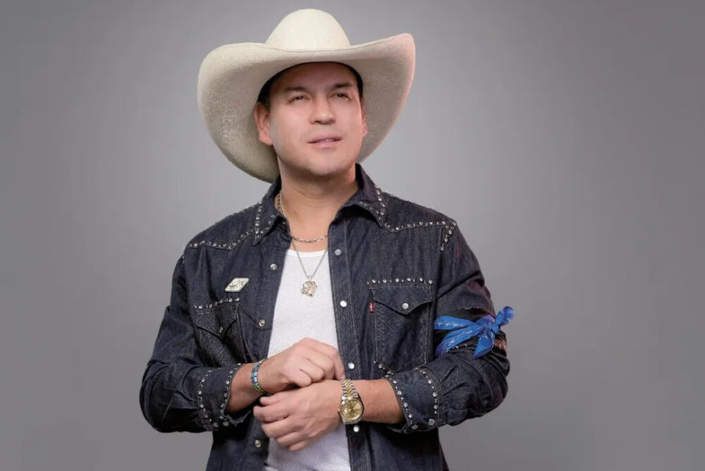 “El Agropecuario” lidera el 2025 musical colombiano, según Decibeles Latam