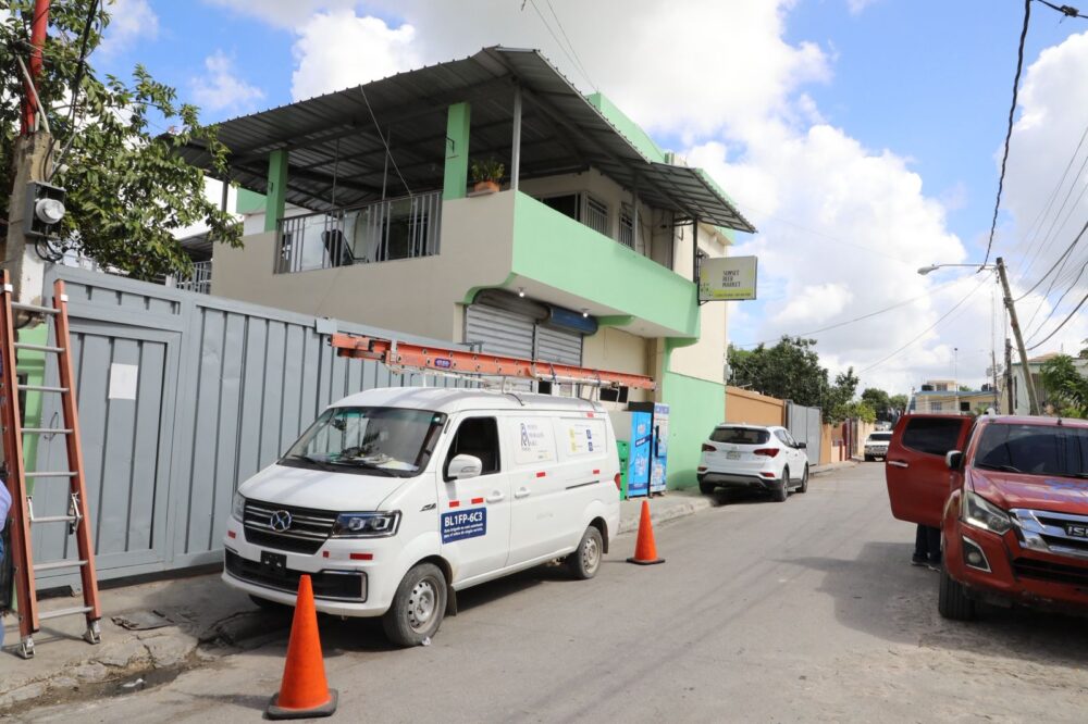 Autoridades detectan fraude eléctrico en empresas de Higüey