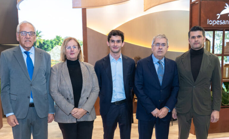 Lopesan Hotel Group impulsa su expansión global y apuesta por un turismo regenerativo en FITUR