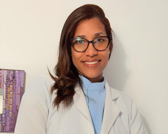 Especialista llama a redefinir la vejez desde la salud y la dignidad