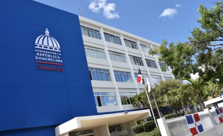 Ministerio de Trabajo confirma feriado del 26 de enero no será movido