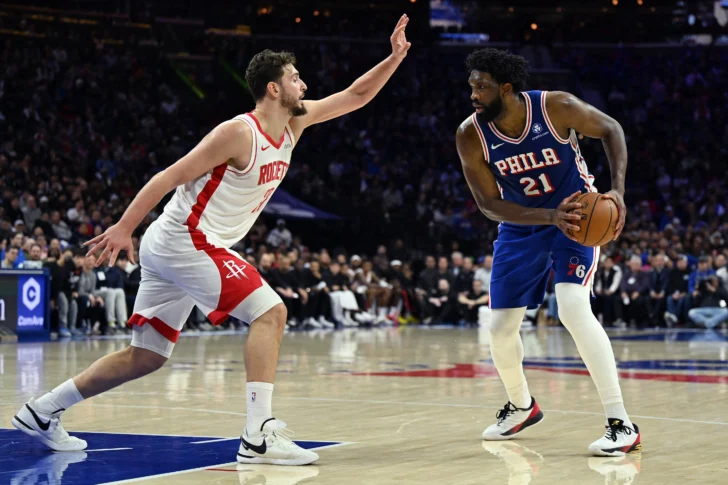 Embiid y Maxey se adueñan de la prórroga y guían triunfo épico de los 76ers ante Houston