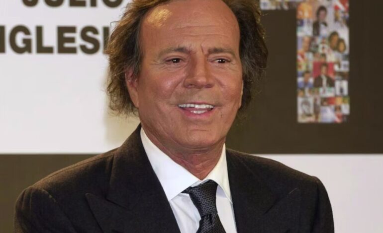 Julio Iglesias rompe el silencio tras denuncias por acoso y agresión sexual