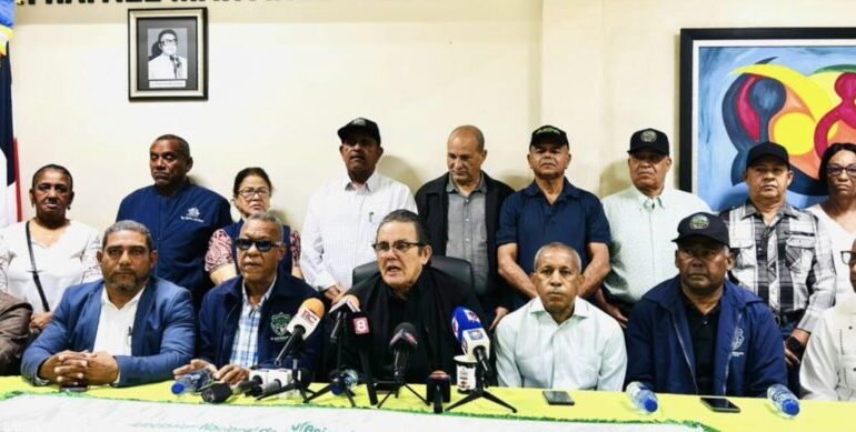Sector agropecuario se lanza a las calles ante el abandono oficial