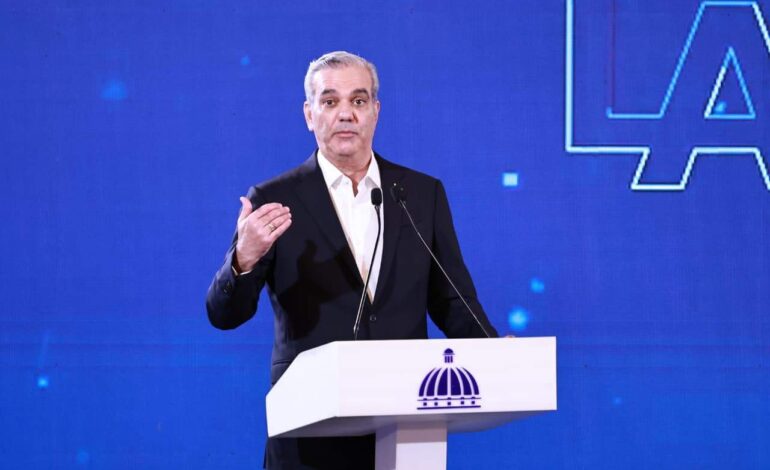 Portada Nacional saluda la pausa de “La Semanal”: una decisión acertada para preservar la investidura presidencial