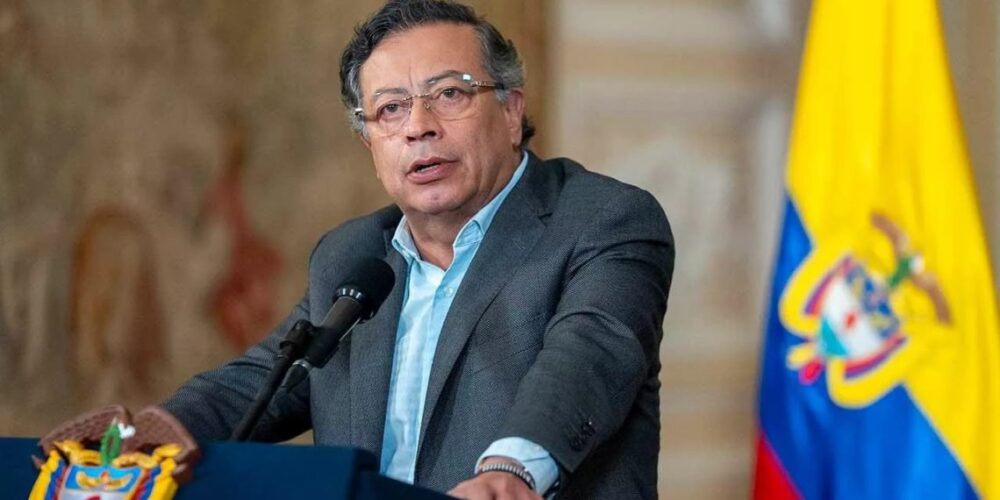 BOMBA POLÍTICA: Petro elogia a Cuba, desprecia a Miami y provoca rechazo mundial