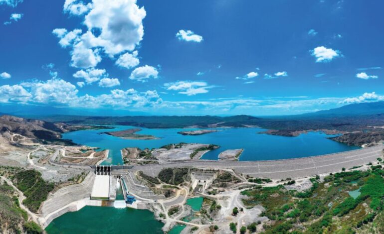 Alerta en el Sur: posible crecida de ríos amenaza a 21 comunidades por pruebas en presa Monte Grande