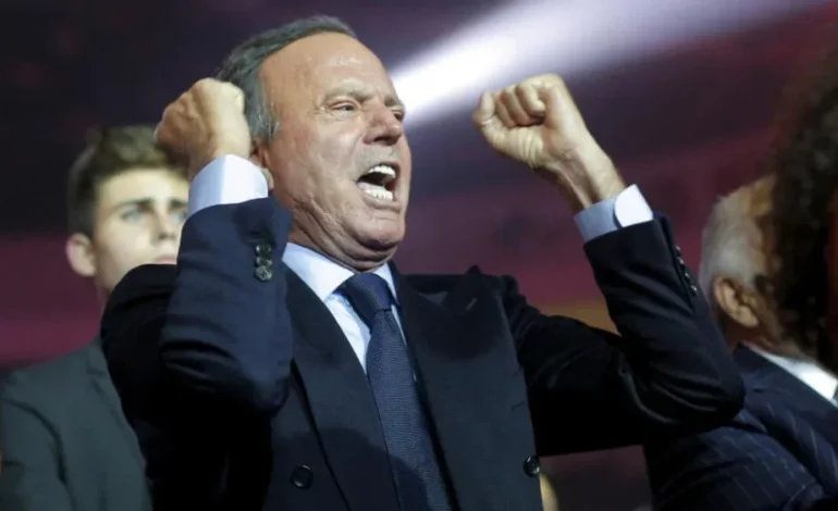 Fiscalía de España archiva denuncia contra Julio Iglesias por falta de jurisdicción