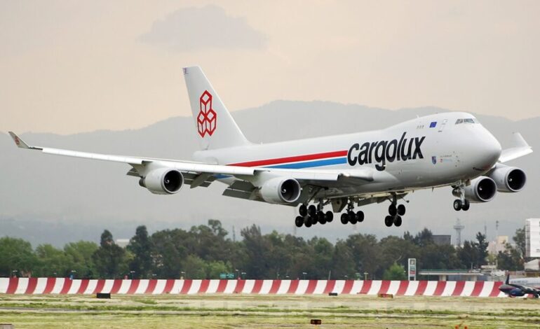 Un Boeing estadounidense vuelve a tocar suelo venezolano tras casi una década de aislamiento aéreo