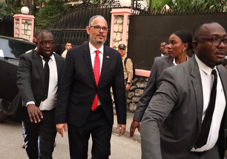 Primer ministro de Haití asume plenos poderes y promete gobernar con respeto institucional